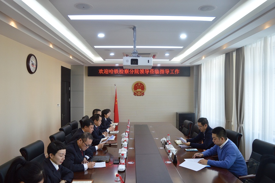 基层调研摸实情 精准把脉促提升